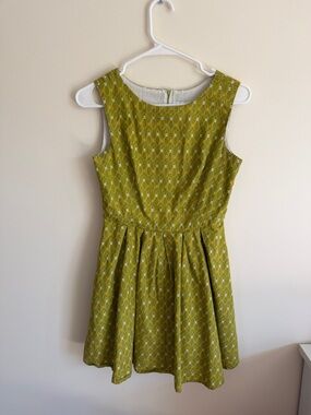 Bea and Dot by ModCloth Olive Green Patterned Sleeveless Dress